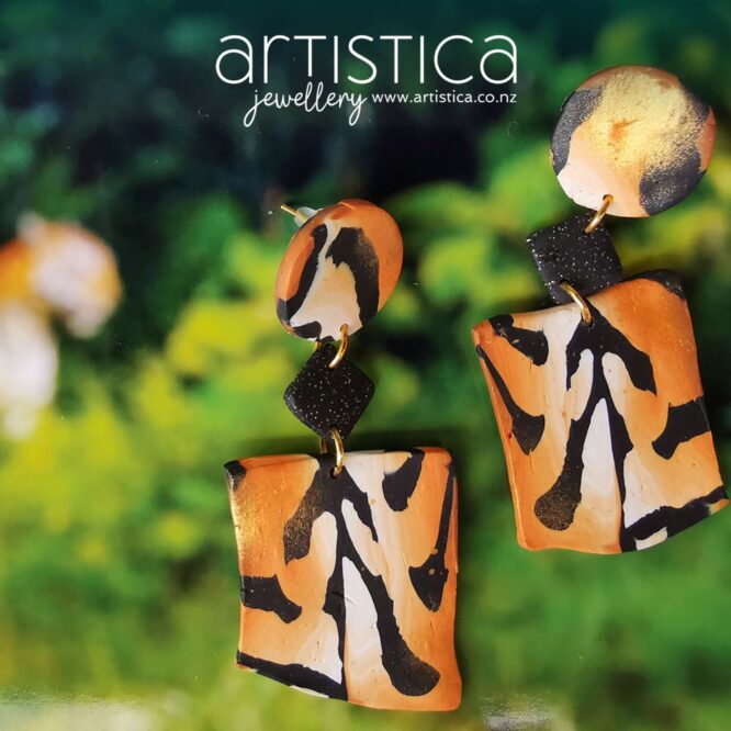 E0115 earrings artistica polymer clay Tigris animal pattern