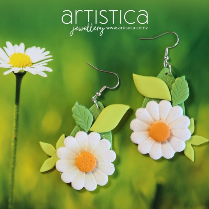 Daisy Flower Power Boho style earring