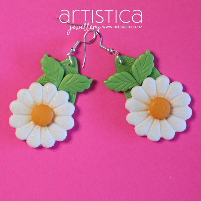 Daisy Flower Power Boho style earring